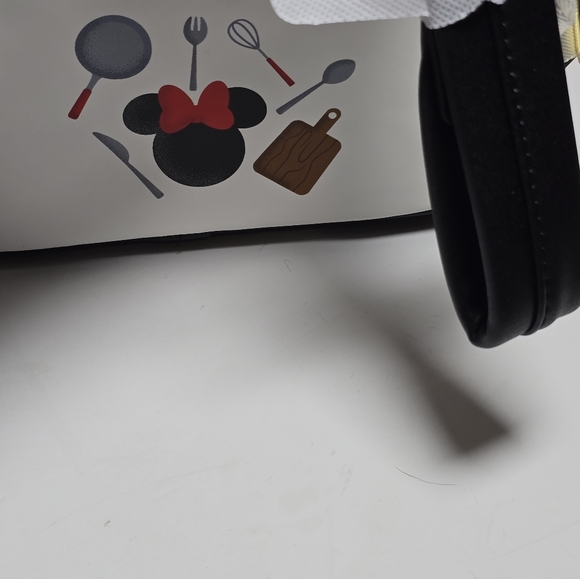 Loungefly Disney Mickey & Minnie Chef Cosplay Mini Backpacks NWT - Picture 5 of 7